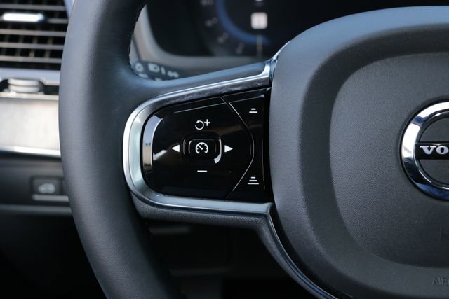 Used 2024 Volvo XC90 T8 Ultimate w/ Lounge Package image 15