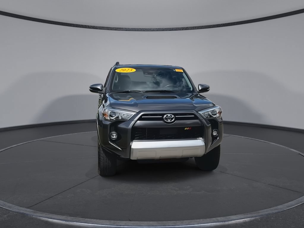 Used 2023 Toyota 4Runner TRD Off-Road Premium w/ Moonroof Package AWD/4WD image 3