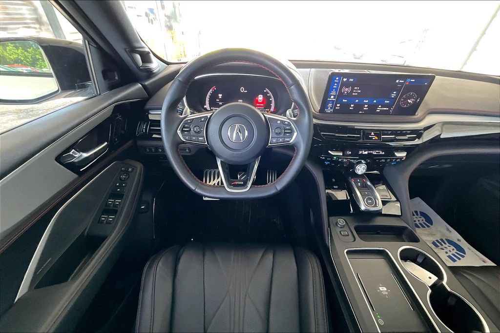 Used 2025 Acura MDX A-Spec AWD/4WD image 7