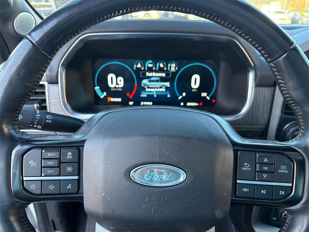 Used 2023 Ford F150 Platinum image 9
