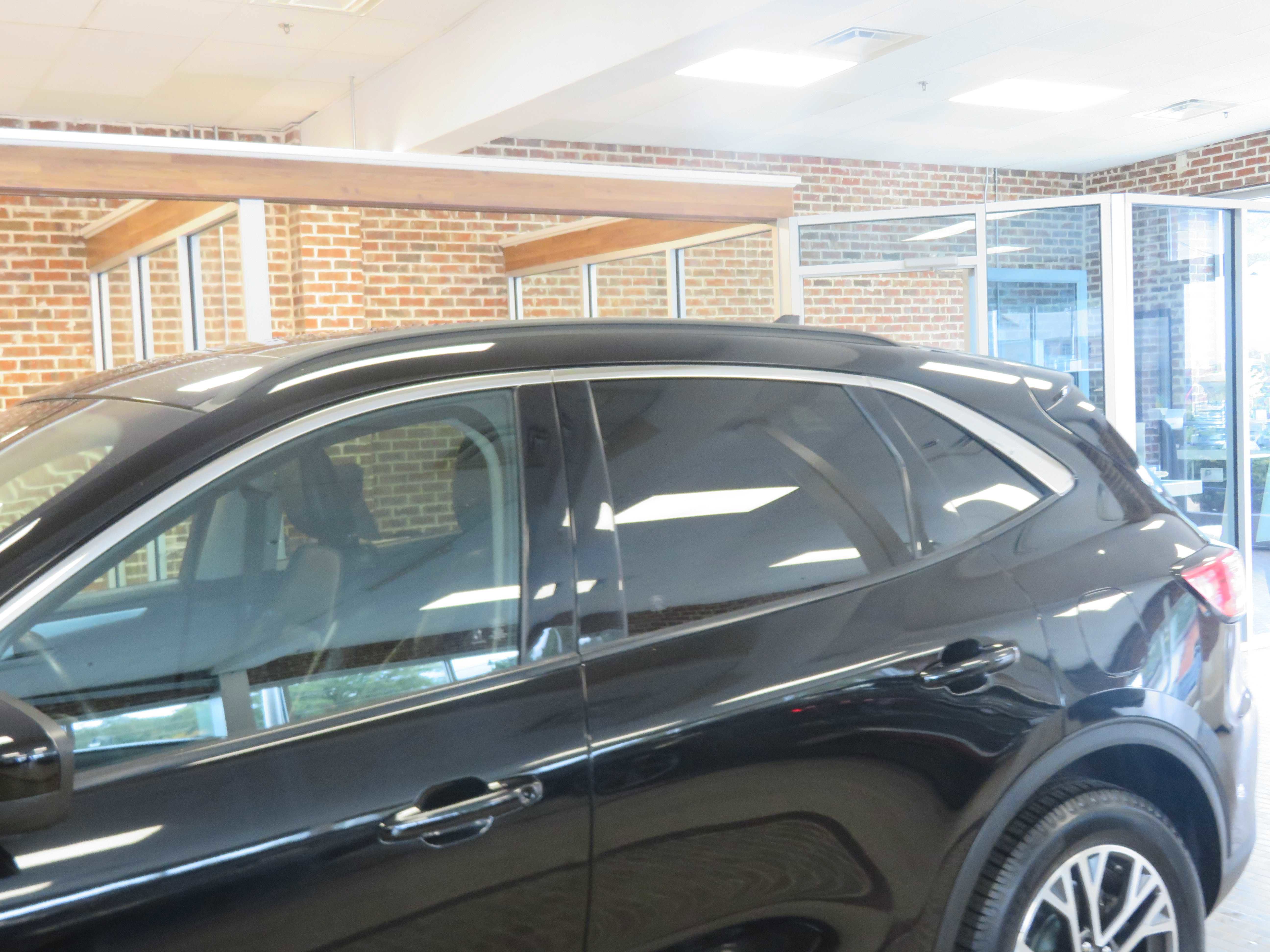 Used 2020 Ford Escape SEL image 67