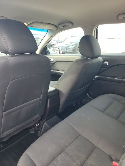 Used 2012 Ford Fusion SE image 5