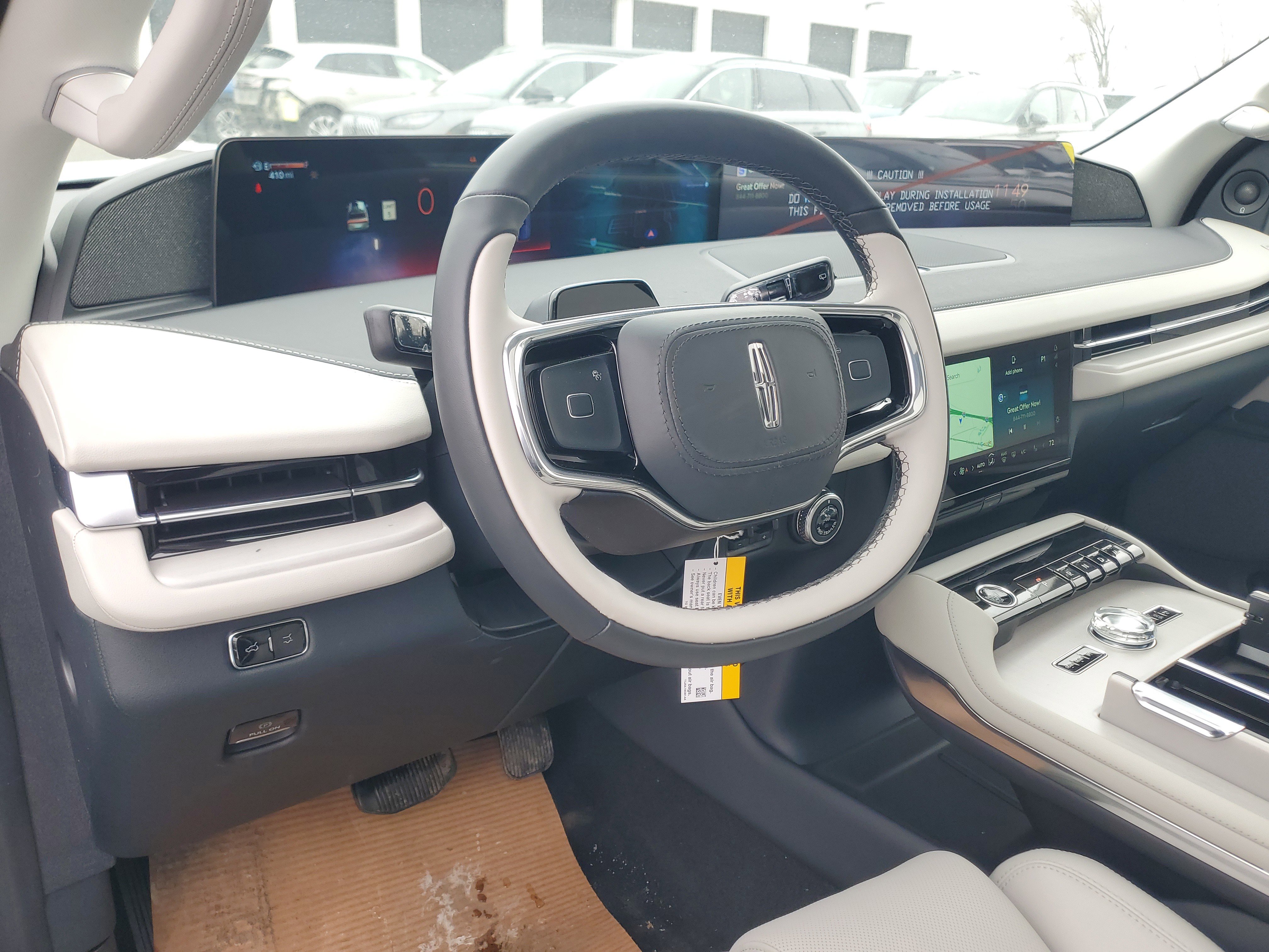 New 2026 Lincoln Navigator Reserve image 14