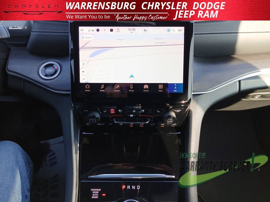 New 2025 Jeep Grand Cherokee L Limited w/ Luxury Tech Group II image 22