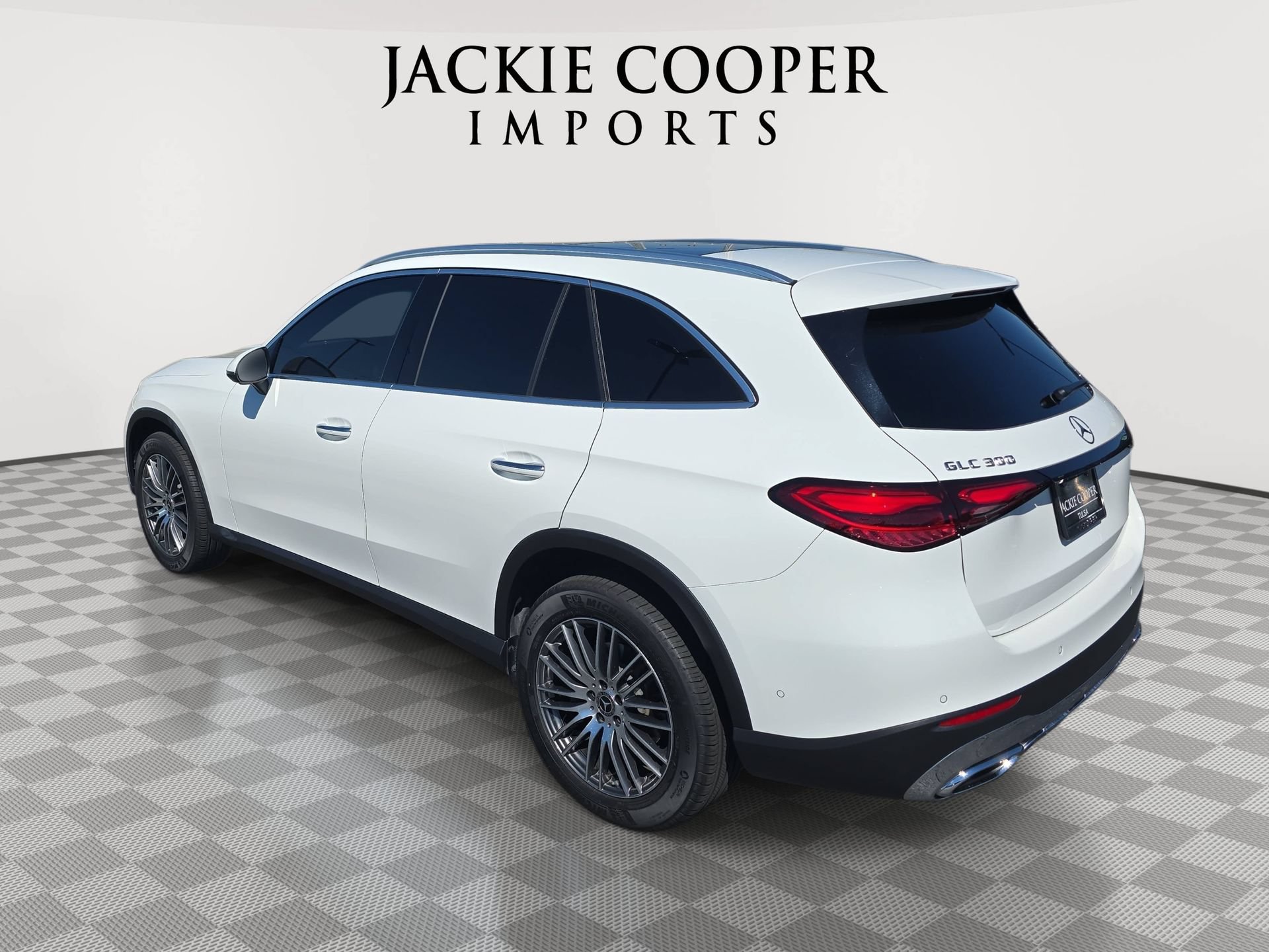 Certified 2026 Mercedes-Benz GLC 300 4MATIC image 7