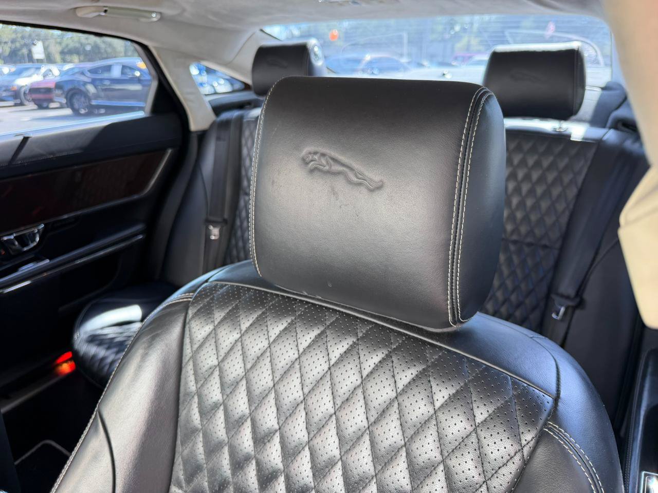 Used 2016 Jaguar XJ L Supercharged RWD image 23