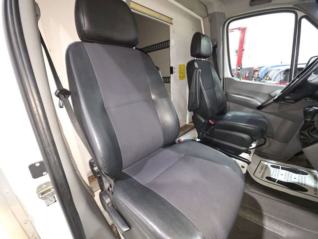 Used 2016 Freightliner Sprinter 3500 image 23