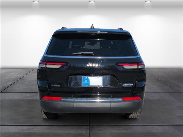 Used 2025 Jeep Grand Cherokee L Limited w/ Luxury Tech Group II image 7