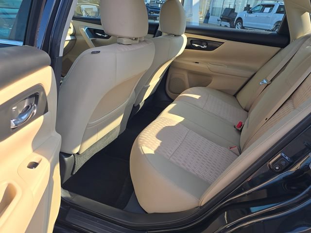 Used 2016 Nissan Altima 2.5 S w/ Power Driver Seat Package FWD image 10