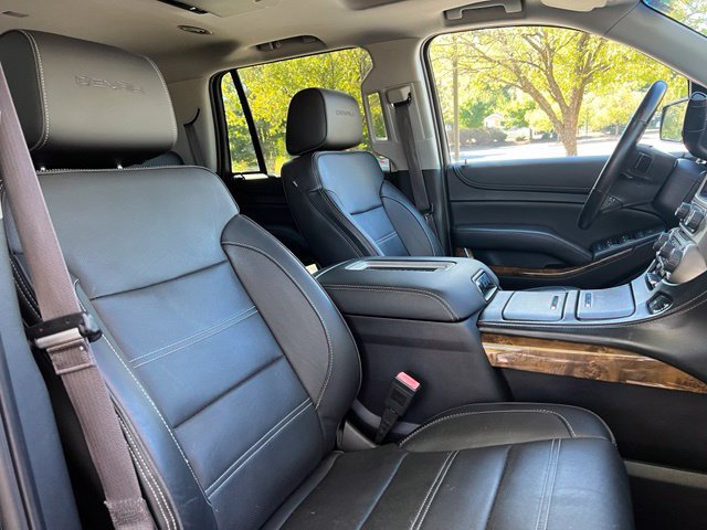 Used 2015 GMC Yukon Denali w/ Premium Package AWD/4WD image 23