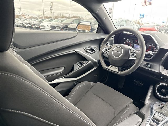 Used 2023 Chevrolet Camaro LT w/ RS Package image 13
