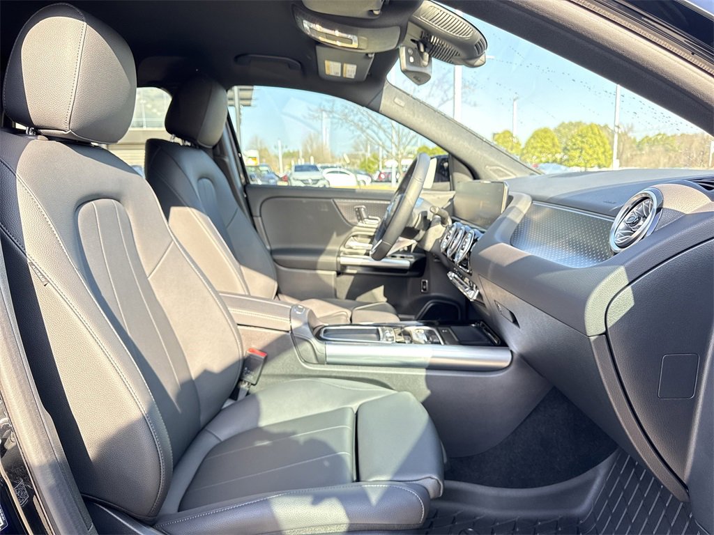 Certified 2025 Mercedes-Benz GLA 250 image 20