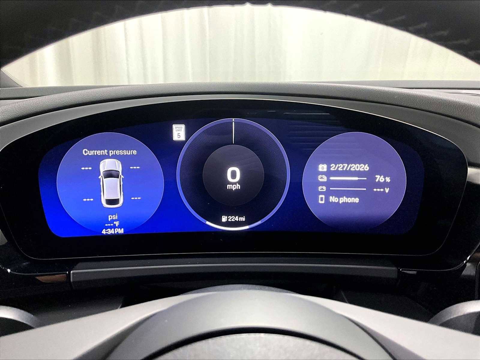 Used 2024 Porsche Macan 4 Electric image 24