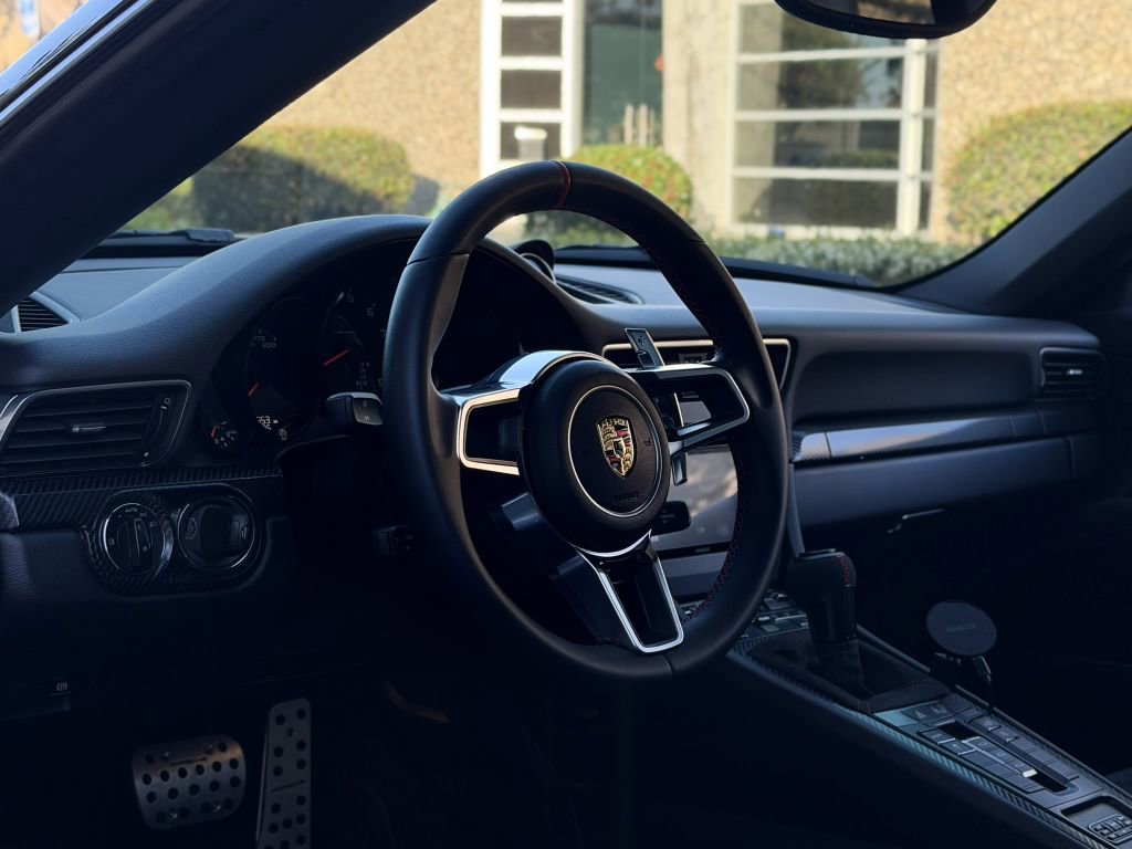 Used 2012 Porsche 911 Carrera RWD image 17