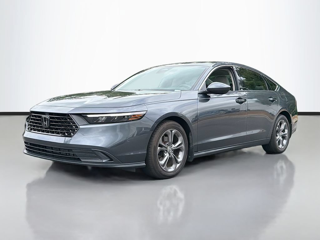 Used 2024 Honda Accord EX image 2
