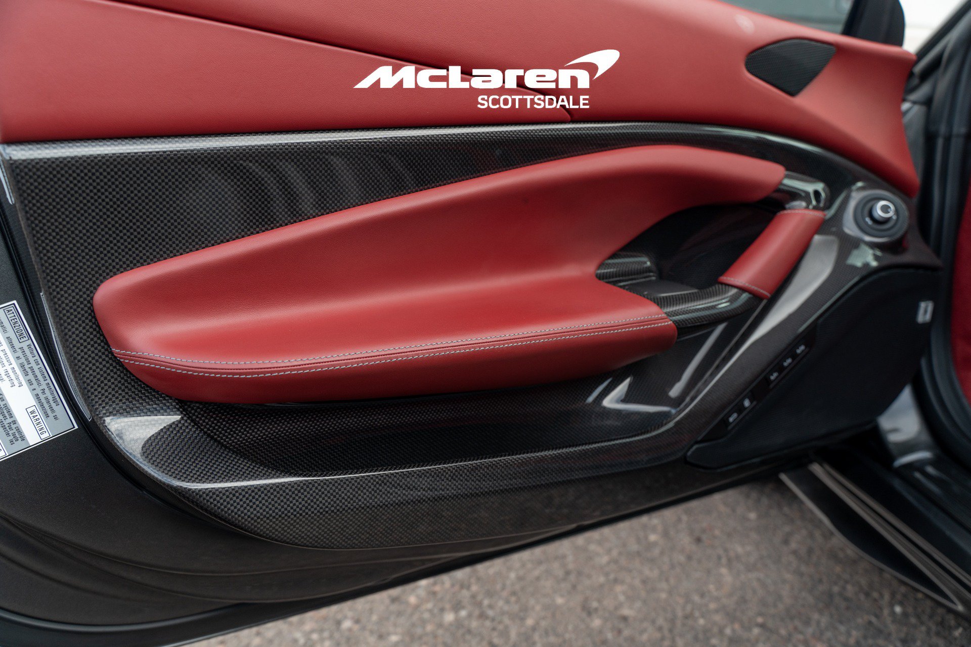 Used 2020 Ferrari F8 Tributo RWD image 32