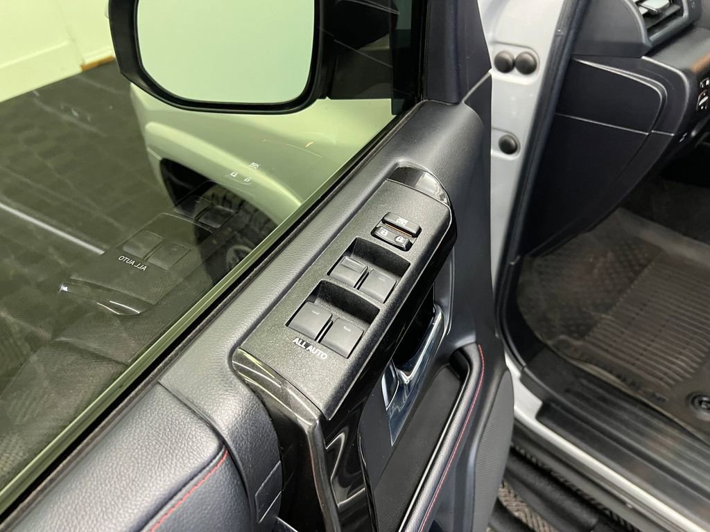 Used 2021 Toyota 4Runner TRD Off-Road Premium image 26