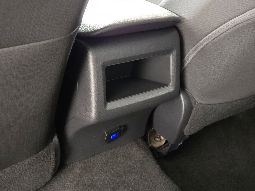 Used 2020 Toyota Camry LE FWD image 16