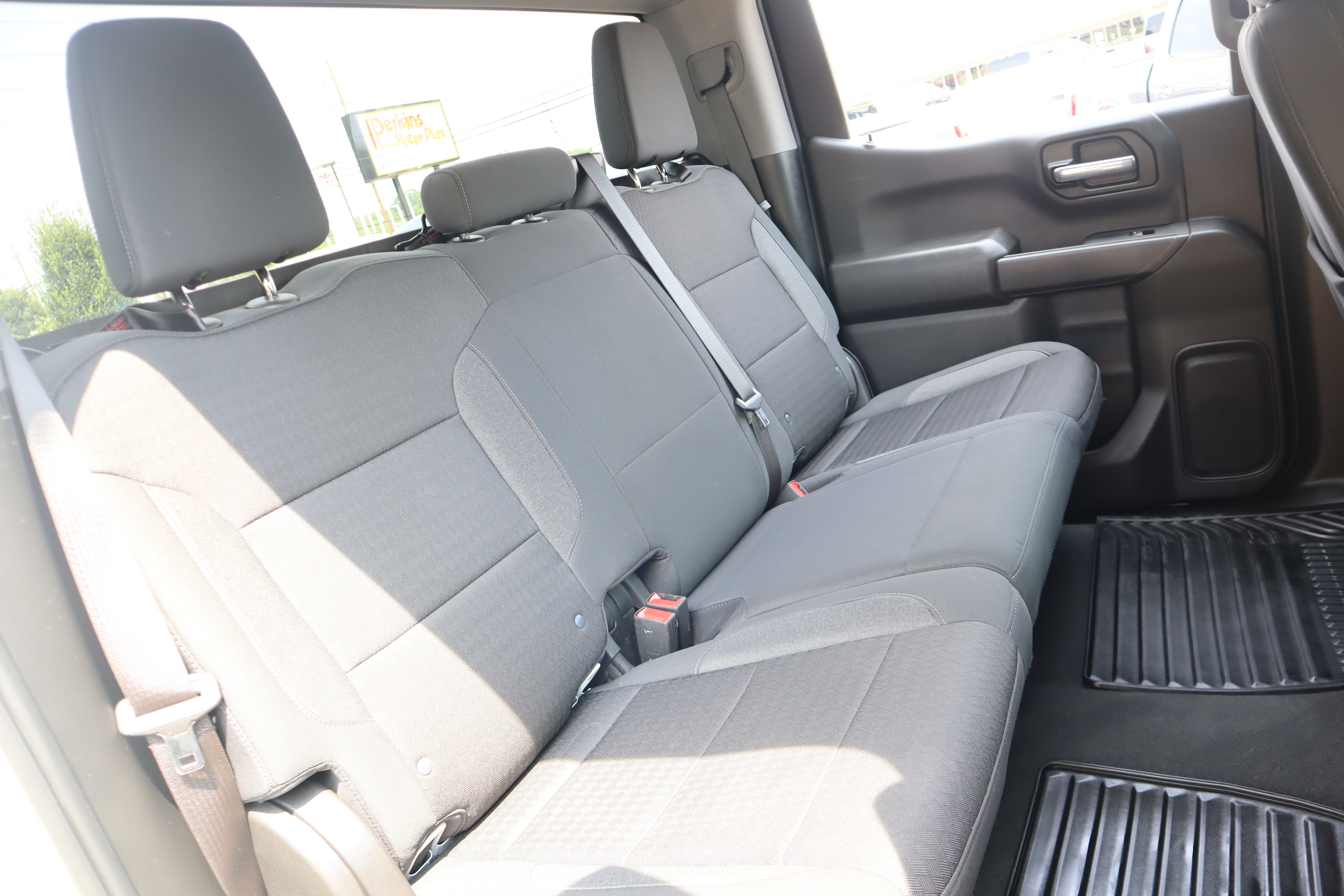 Used 2022 Chevrolet Silverado 1500 Custom Trail Boss AWD/4WD image 29