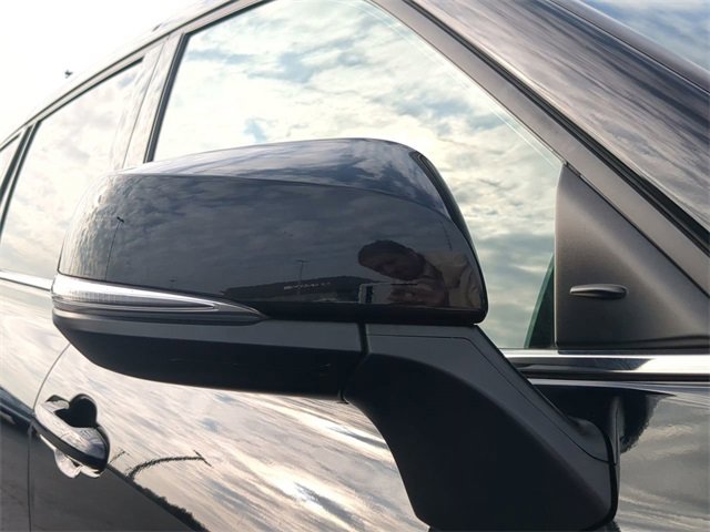 Used 2022 Toyota Highlander XLE image 11