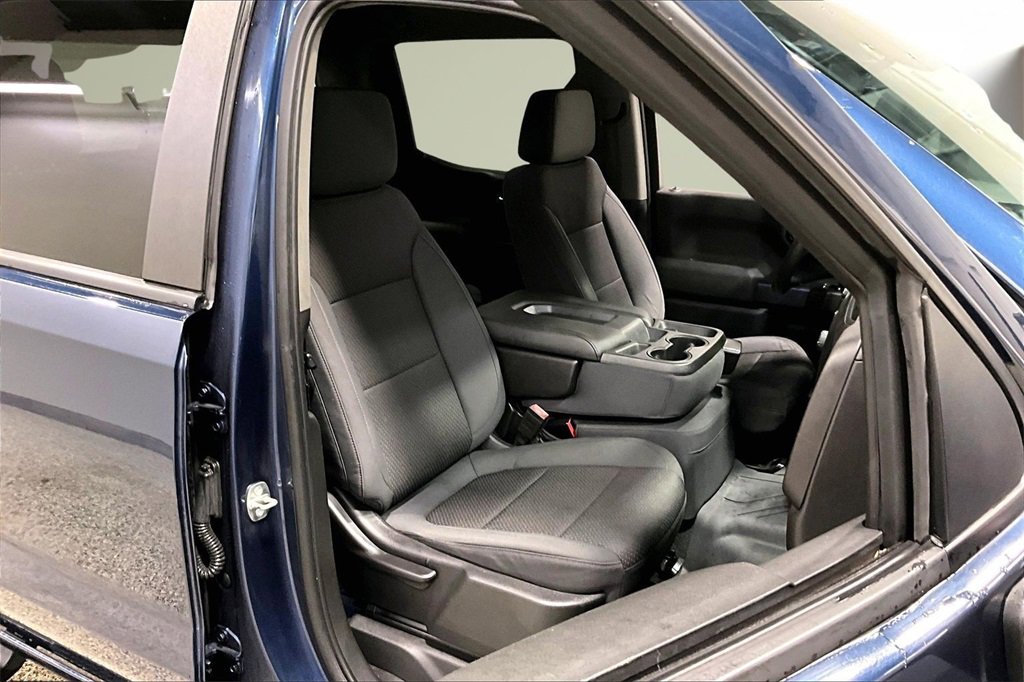 Used 2020 Chevrolet Silverado 1500 Custom Trail Boss w/ Custom Convenience Package image 28