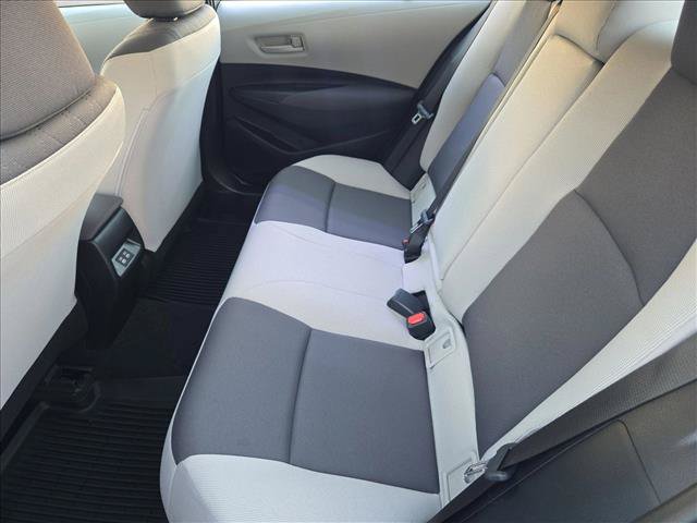 Used 2026 Toyota Corolla LE FWD image 17