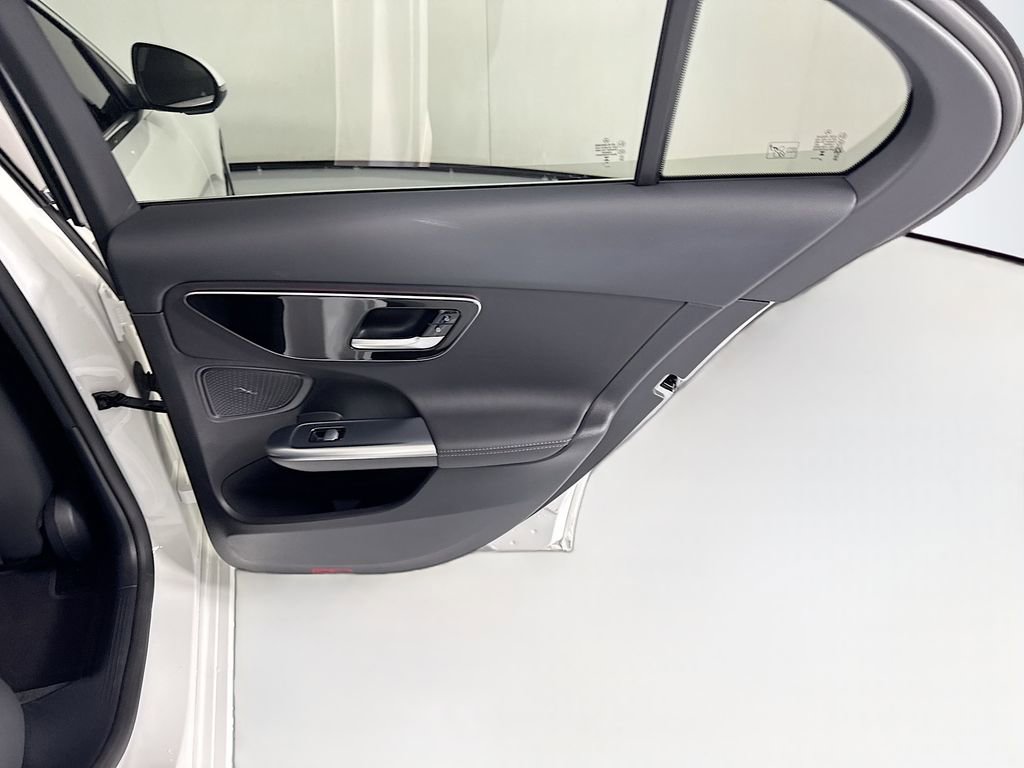 Certified 2025 Mercedes-Benz C 300 Sedan image 27