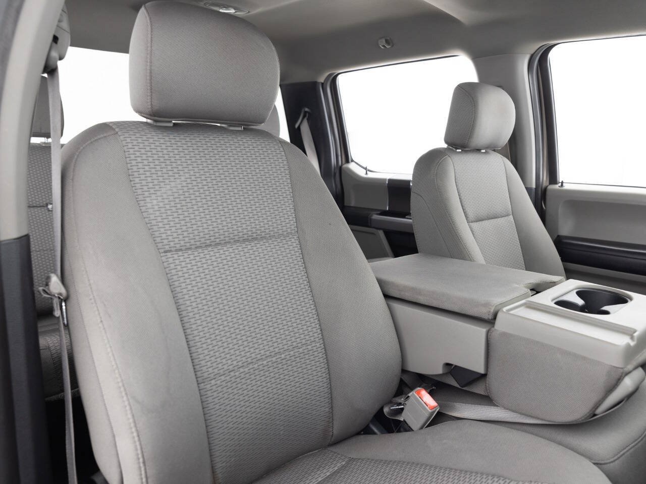 Used 2020 Ford F150 XLT AWD/4WD image 30