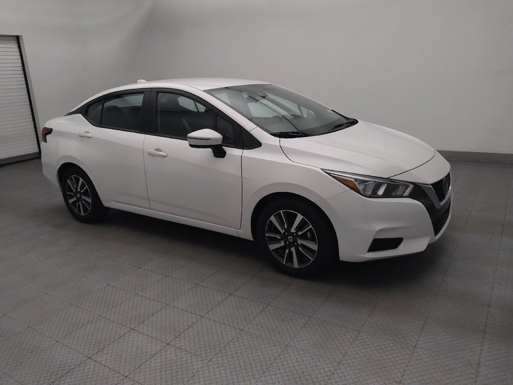 Used 2021 Nissan Versa SV FWD image 11