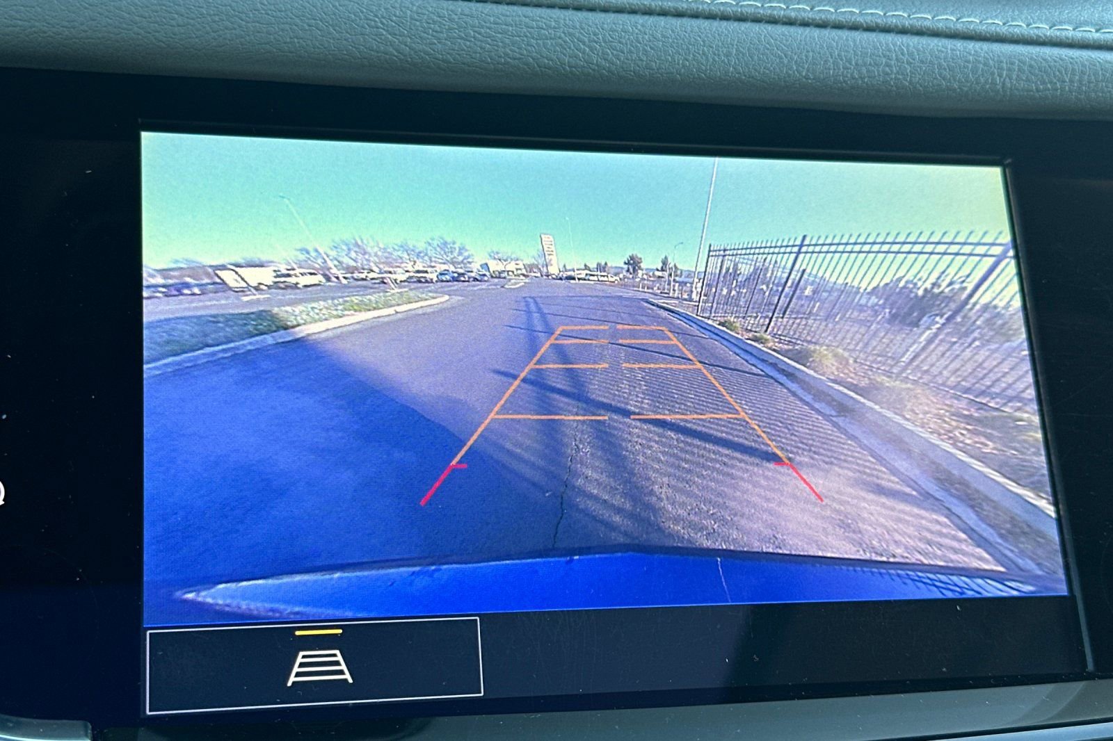 Certified 2025 Cadillac XT6 Premium Luxury image 28