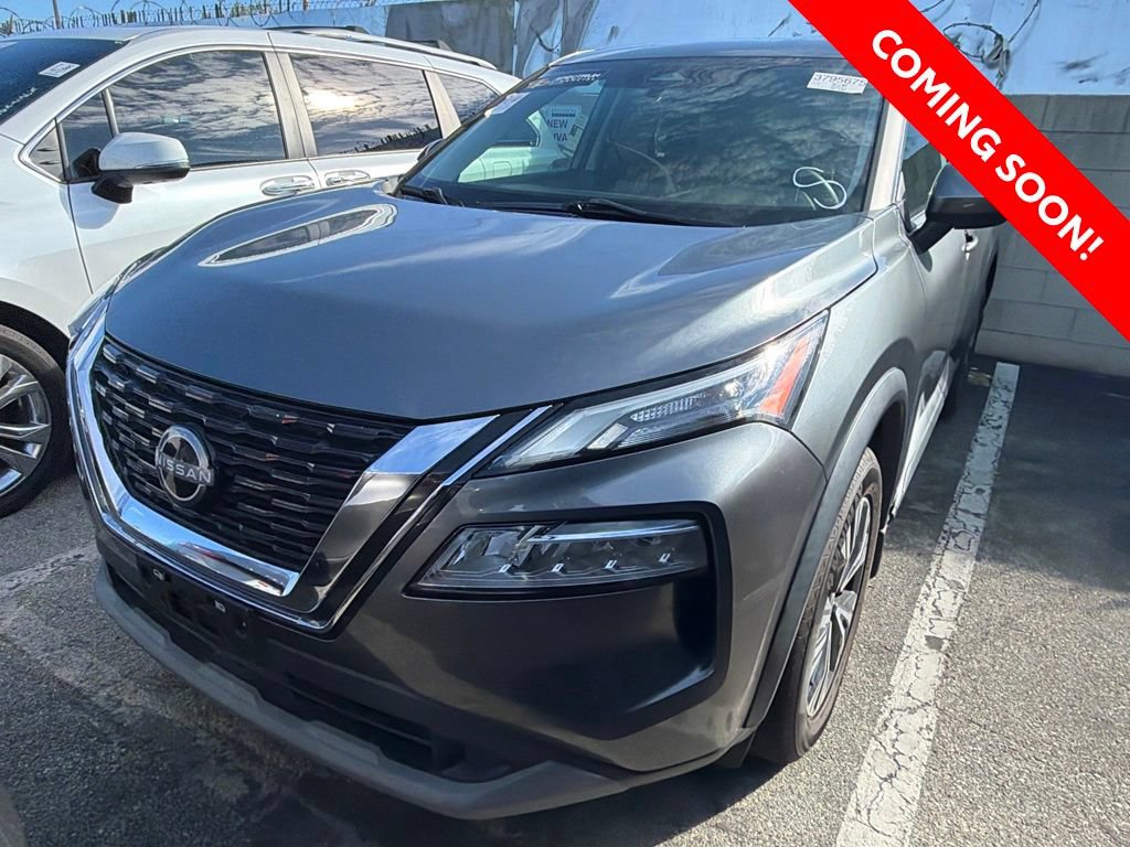 Used 2023 Nissan Rogue SV FWD image 2