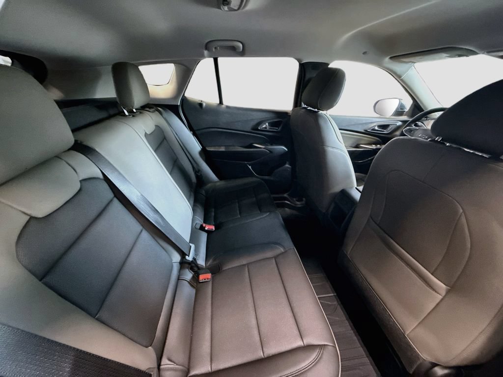 New 2026 Chevrolet Trax ACTIV FWD image 24