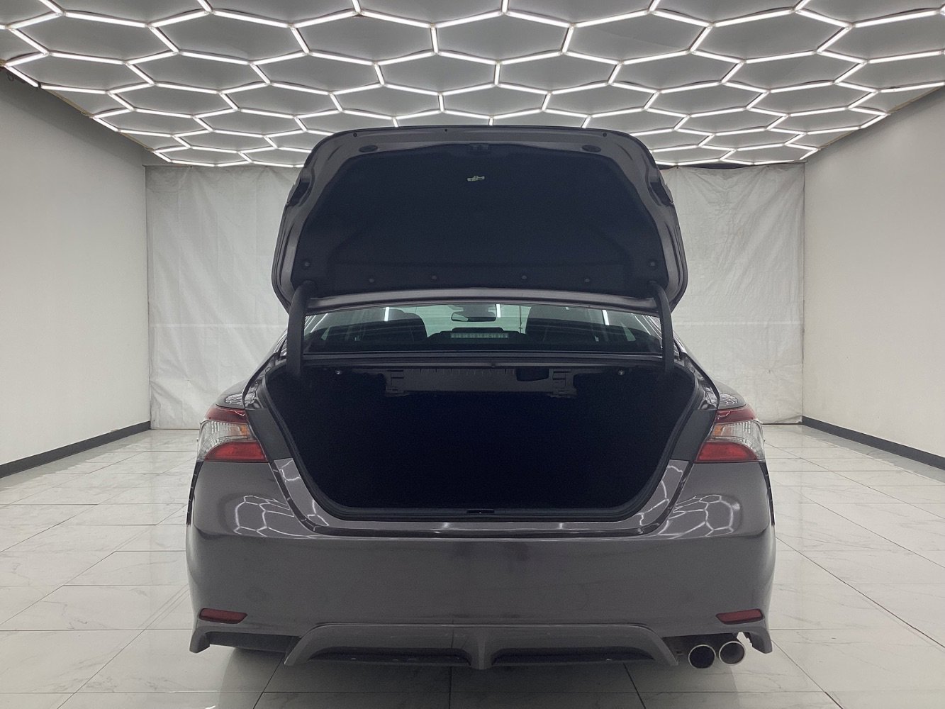 Used 2022 Toyota Camry SE image 42