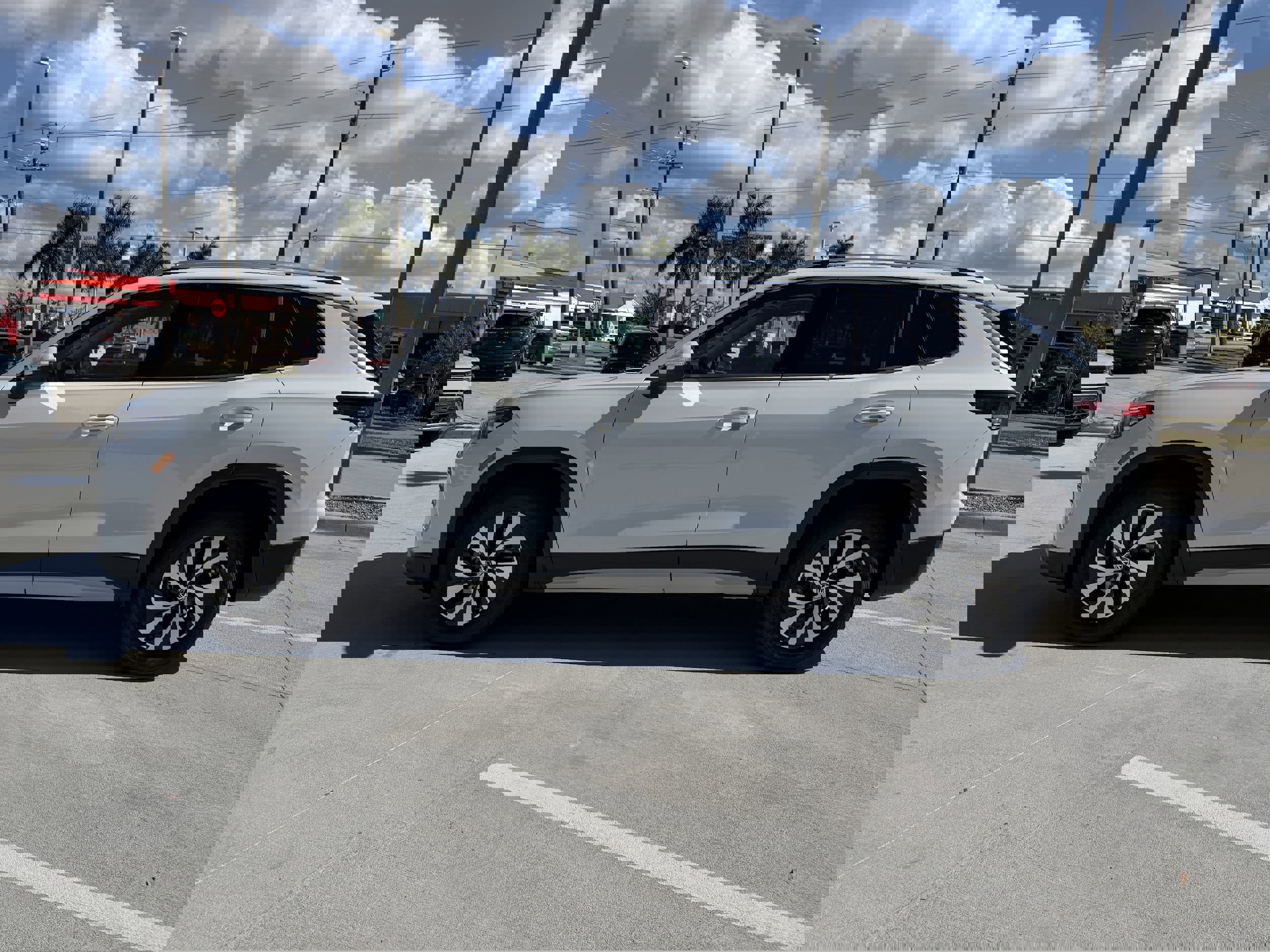 New 2025 Volkswagen Tiguan S image 5