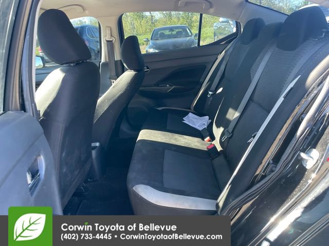 Used 2022 Nissan Versa SV FWD image 25