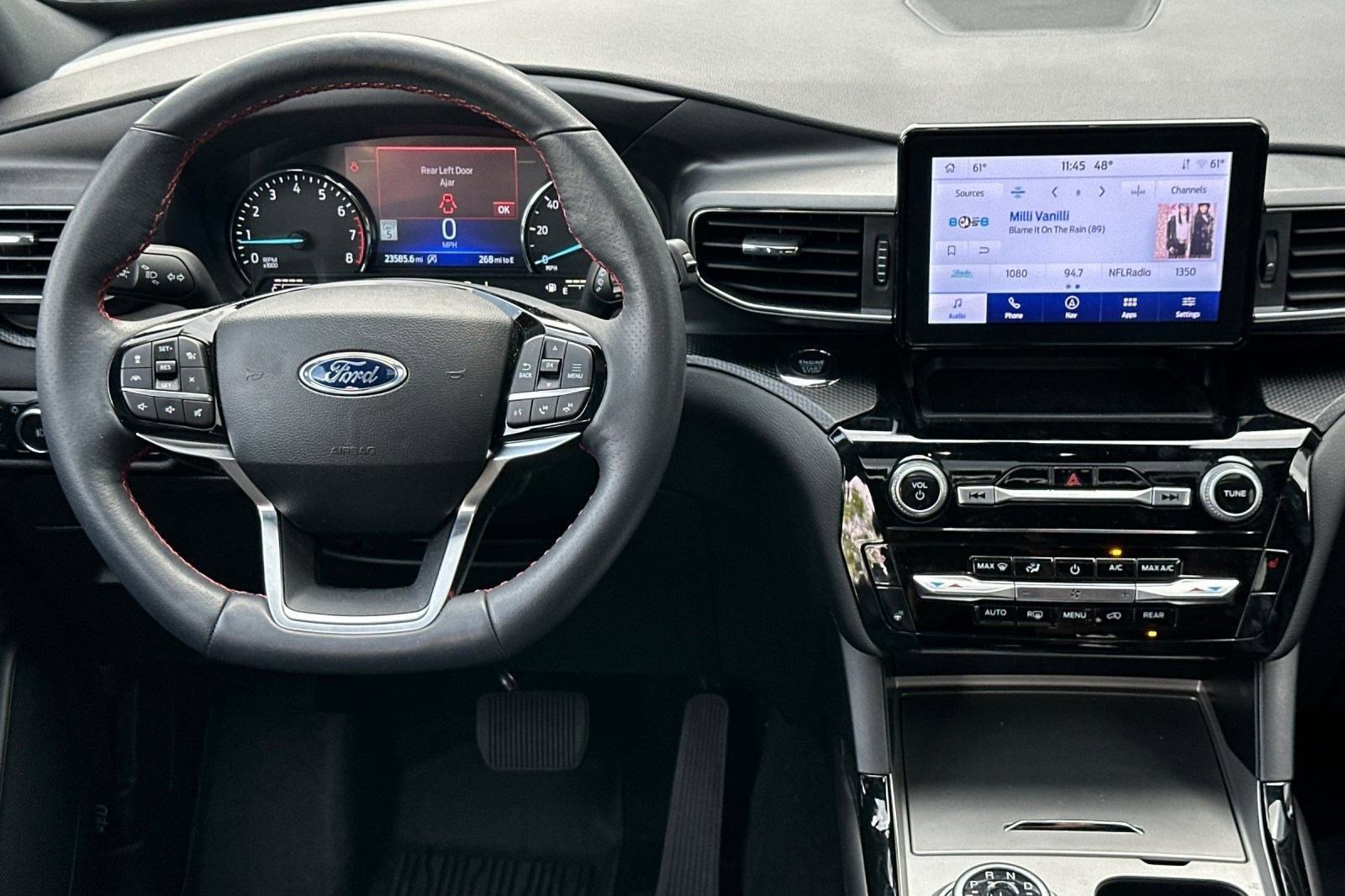 Used 2023 Ford Explorer ST-Line w/ Class IV Trailer Tow Package image 25