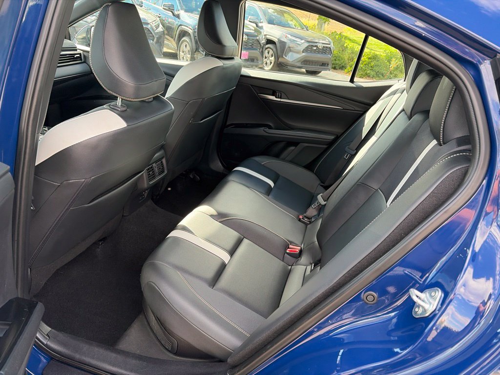 Used 2025 Toyota Camry SE FWD image 20
