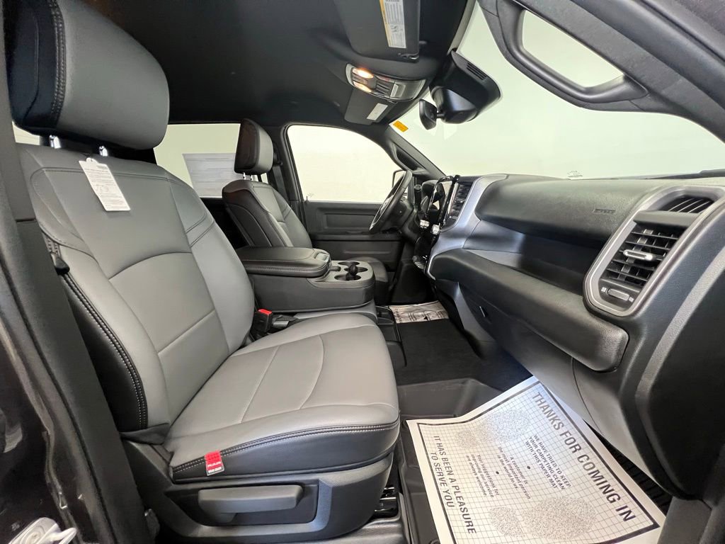New 2025 RAM 2500 Tradesman AWD/4WD image 9