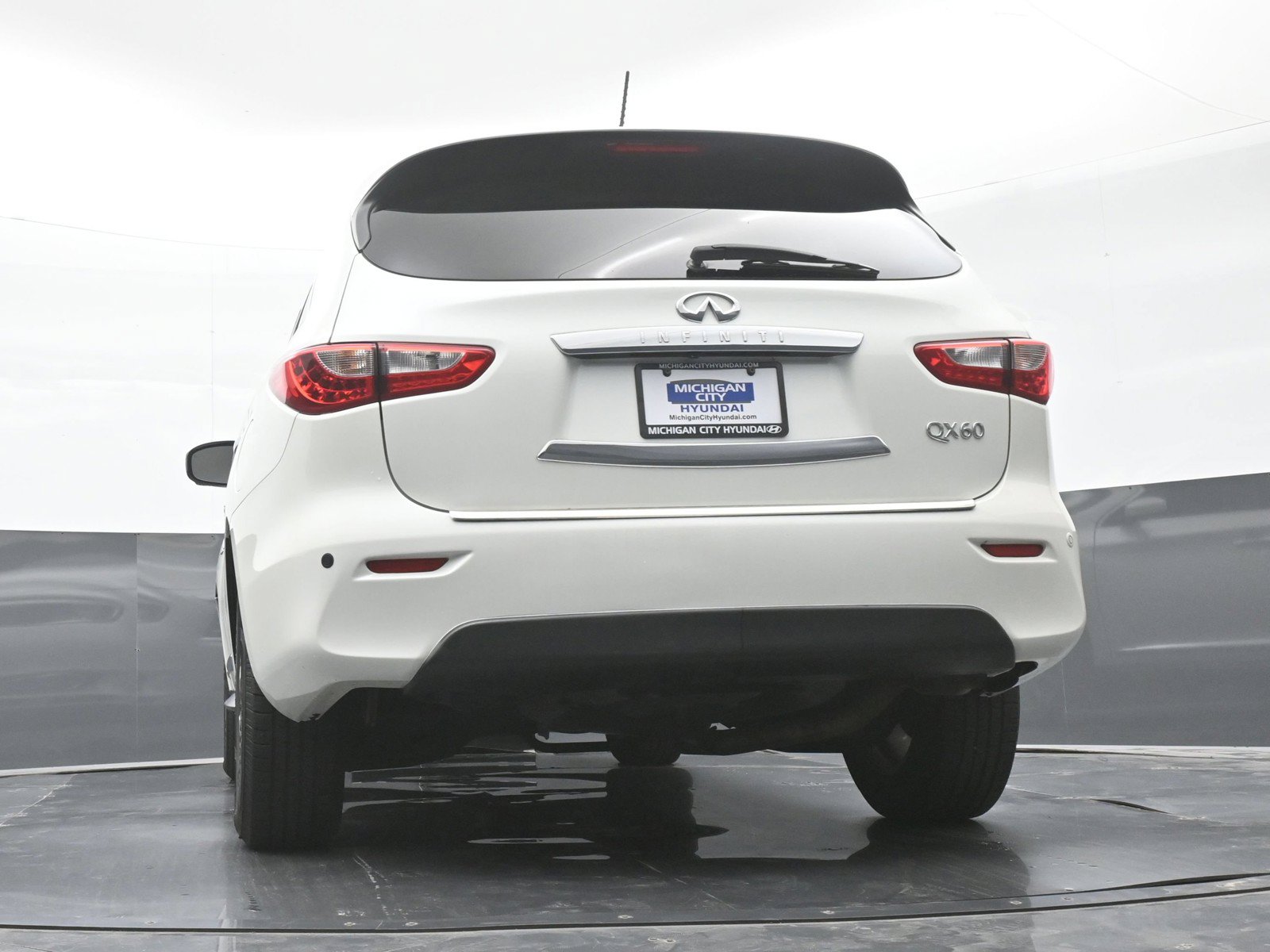Used 2015 INFINITI QX60 FWD w/ Premium Plus Package image 39