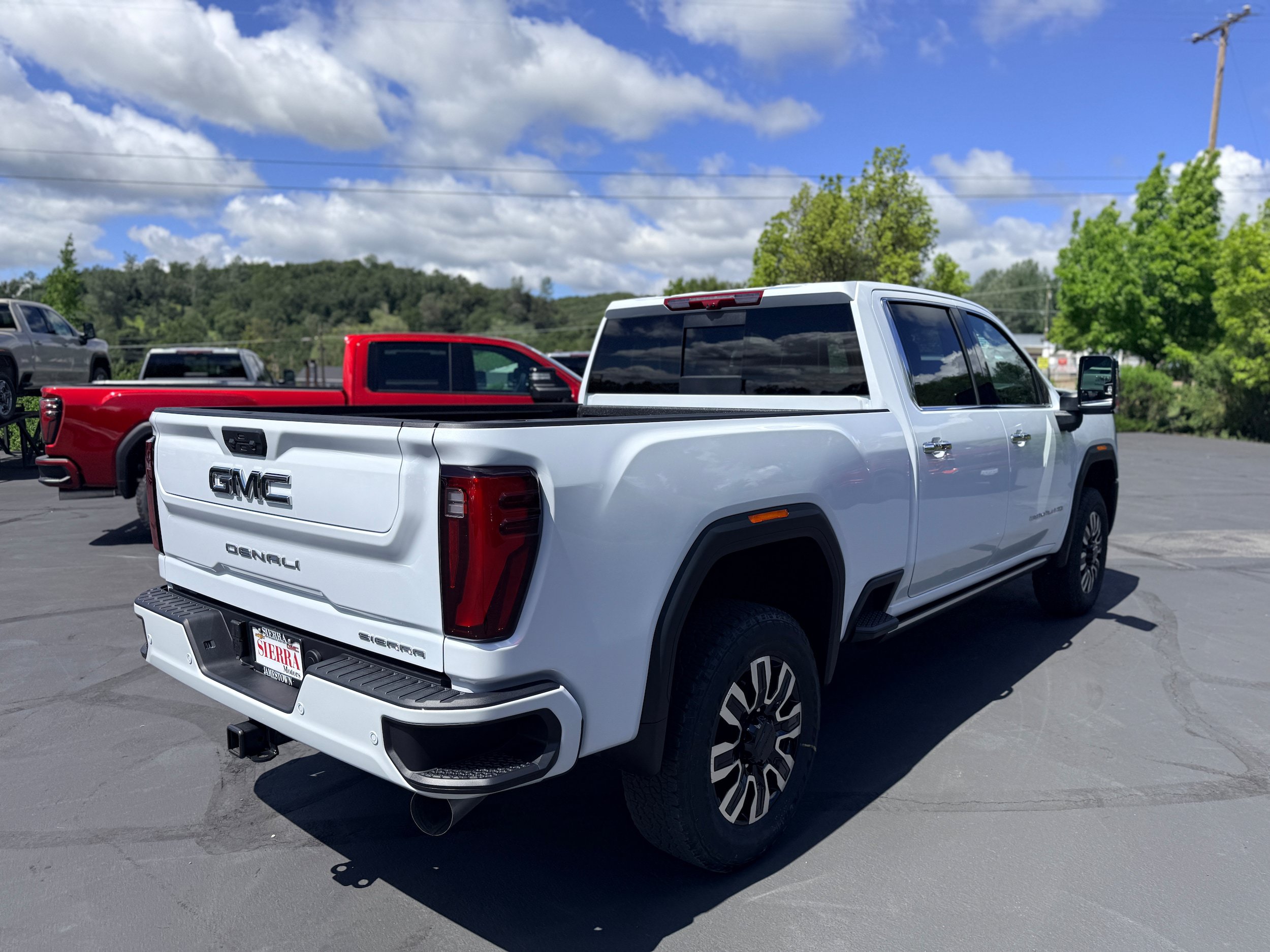 New 2026 GMC Sierra 2500 Denali Ultimate w/ Max Trailering Package AWD/4WD image 4