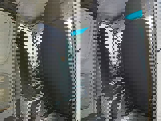 Used 2015 Mercedes-Benz Sprinter 2500 image 17