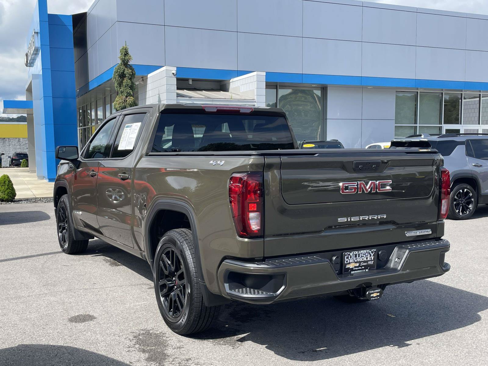Certified 2023 GMC Sierra 1500 Elevation AWD/4WD image 5