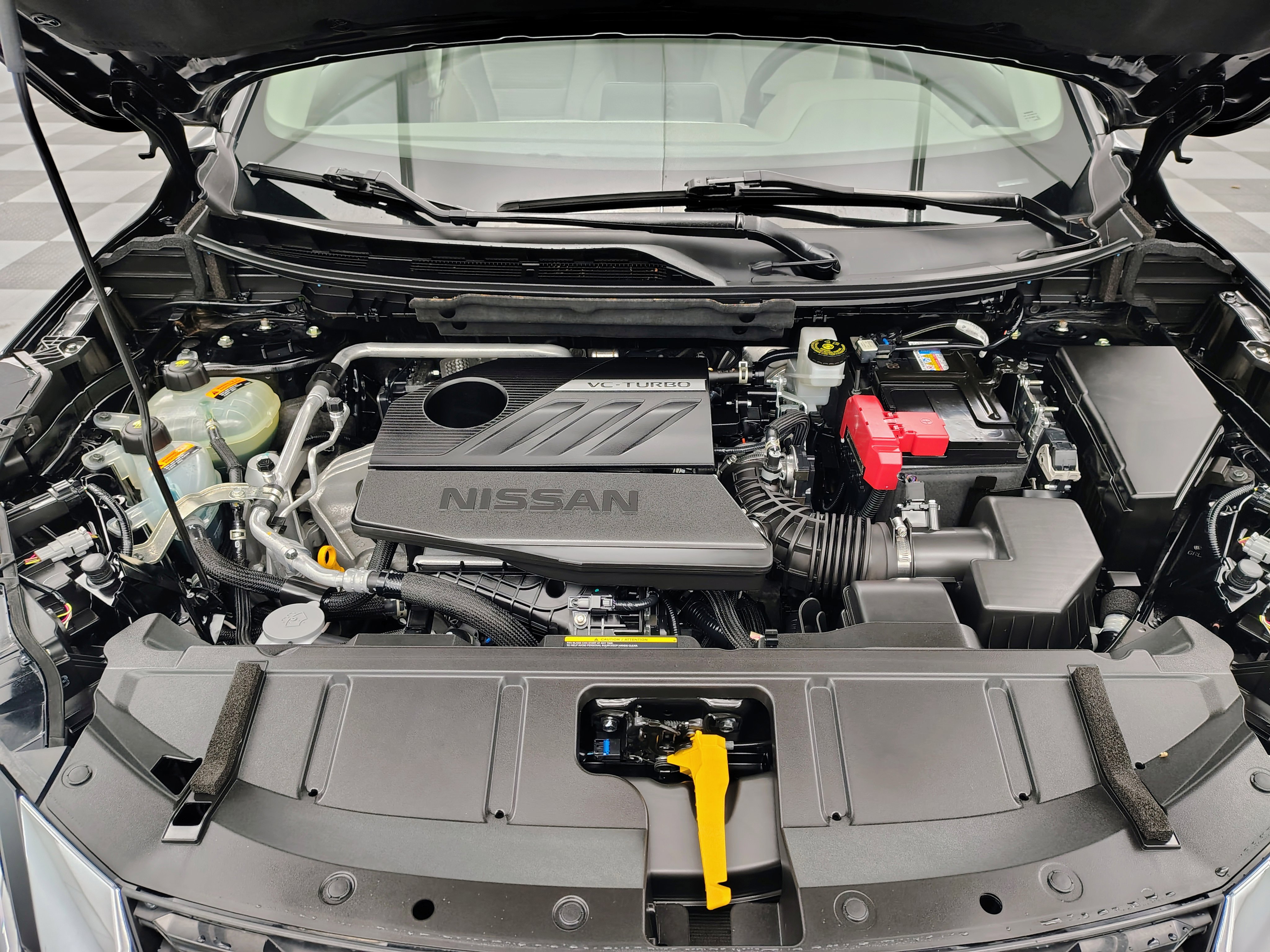 Used 2023 Nissan Rogue SV AWD/4WD image 14