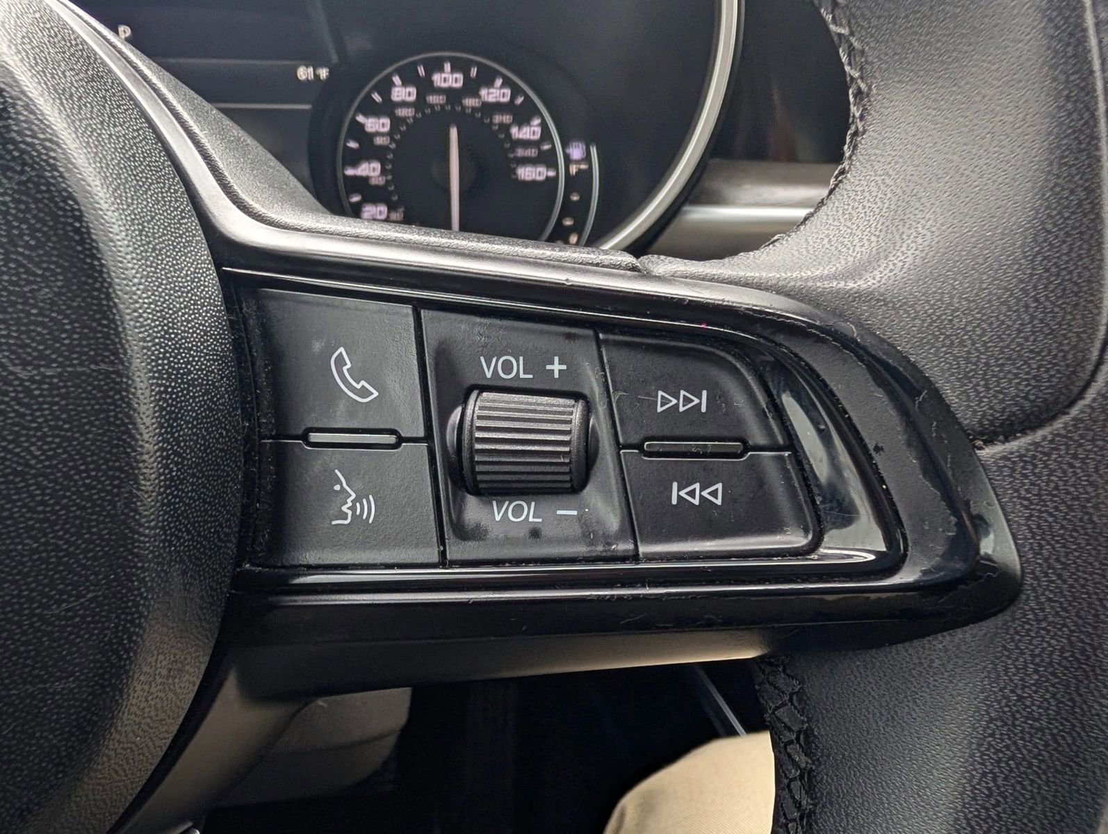 Used 2020 Alfa Romeo Stelvio Ti AWD/4WD image 14