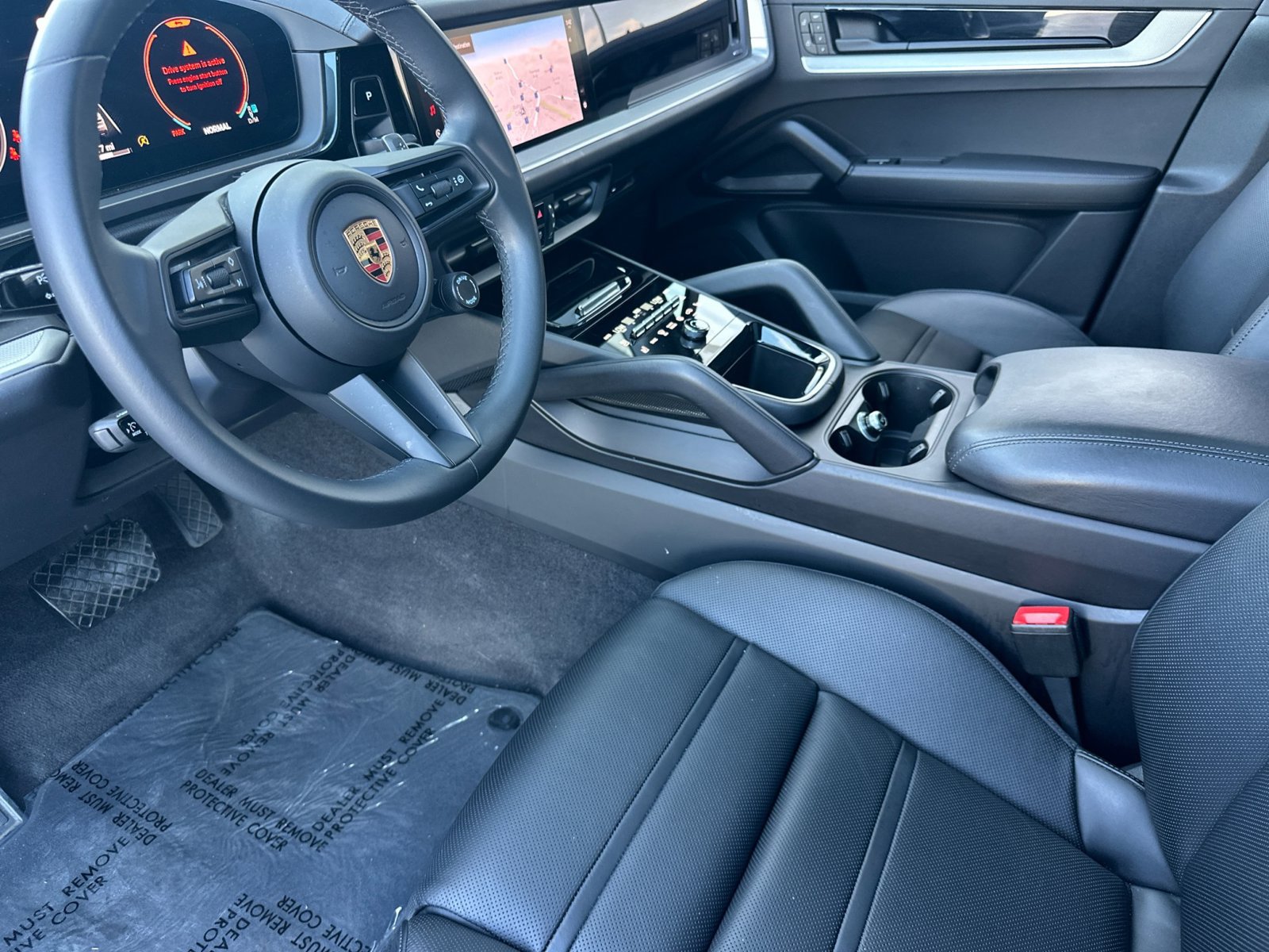 Certified 2024 Porsche Cayenne AWD/4WD image 5