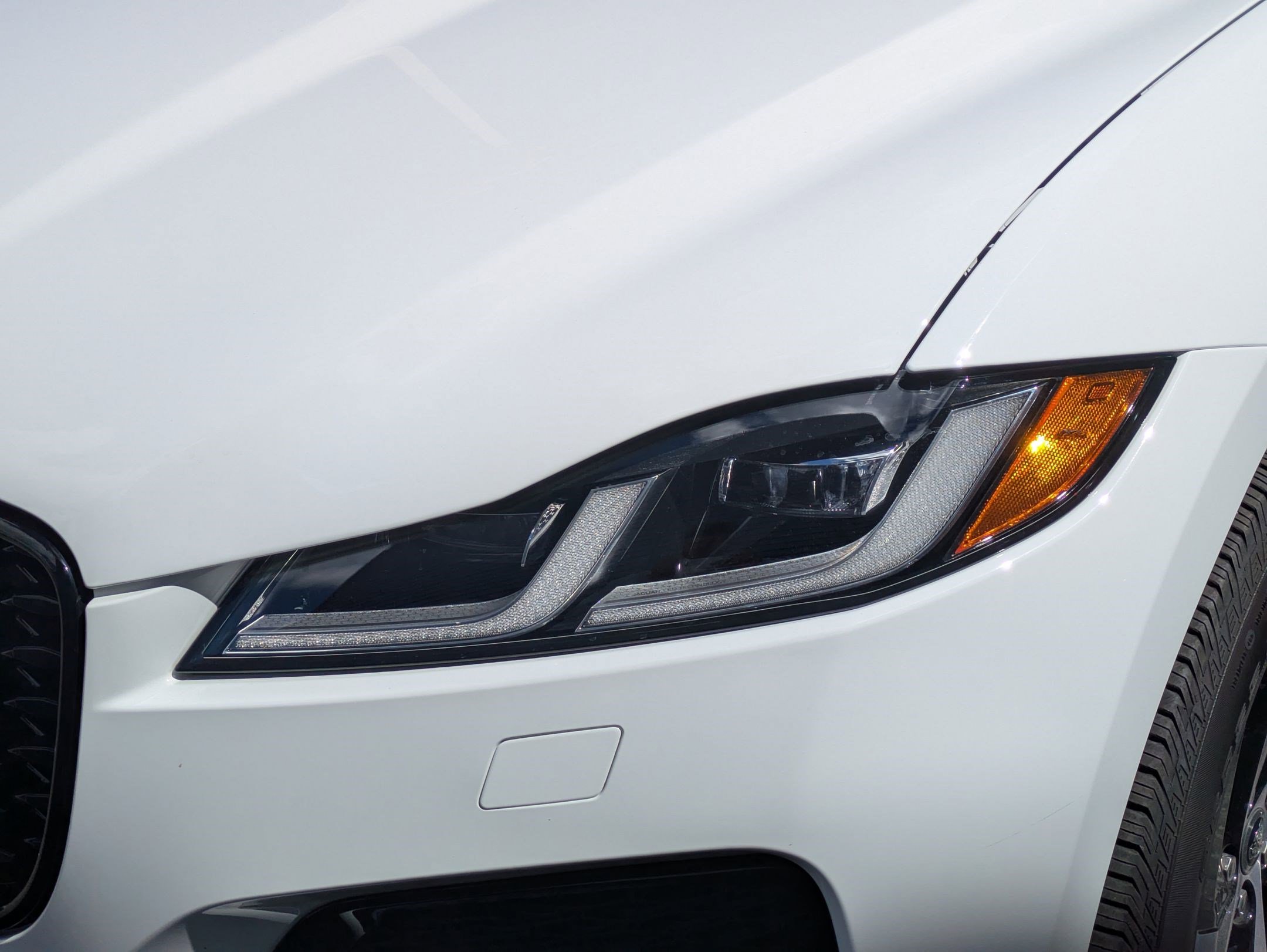 Used 2026 Jaguar F-PACE R-Dynamic S AWD/4WD image 12