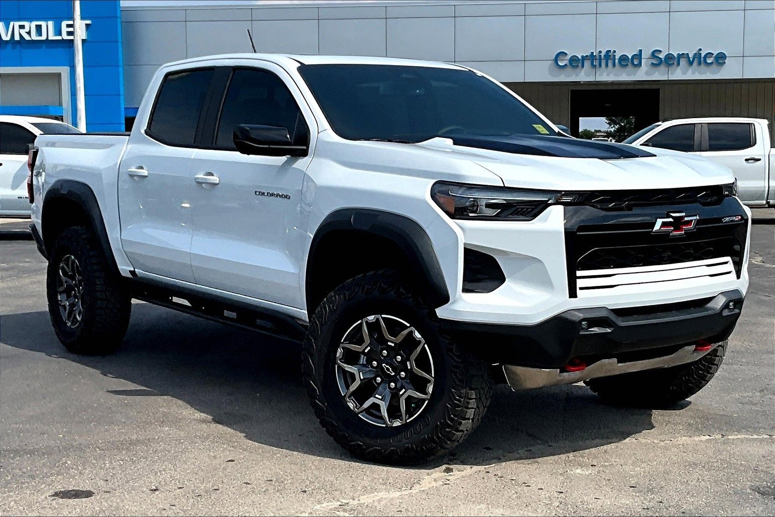 New 2026 Chevrolet Colorado ZR2 w/ Technology Package image 2