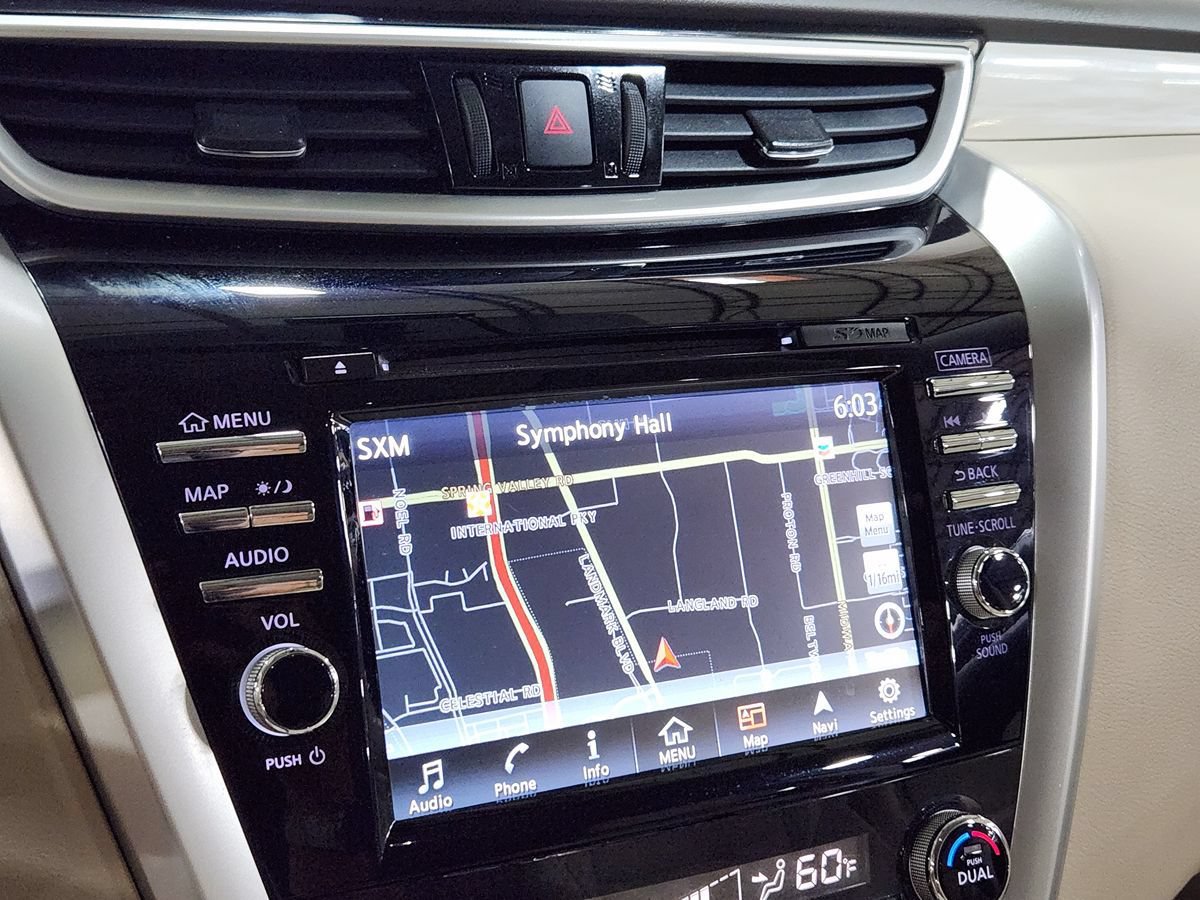 Used 2015 Nissan Murano Platinum w/ Platinum Technology Package FWD image 32