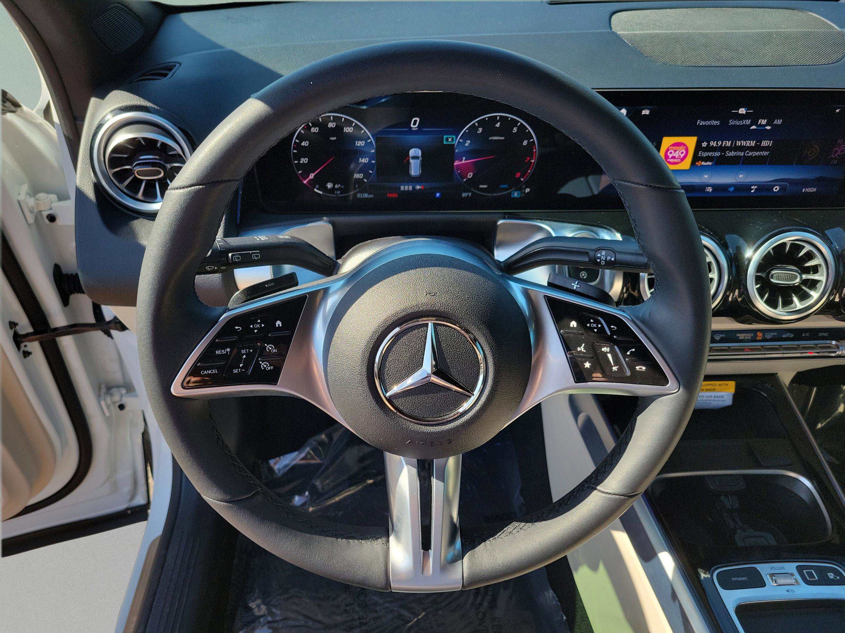 Certified 2025 Mercedes-Benz GLB 250 image 29