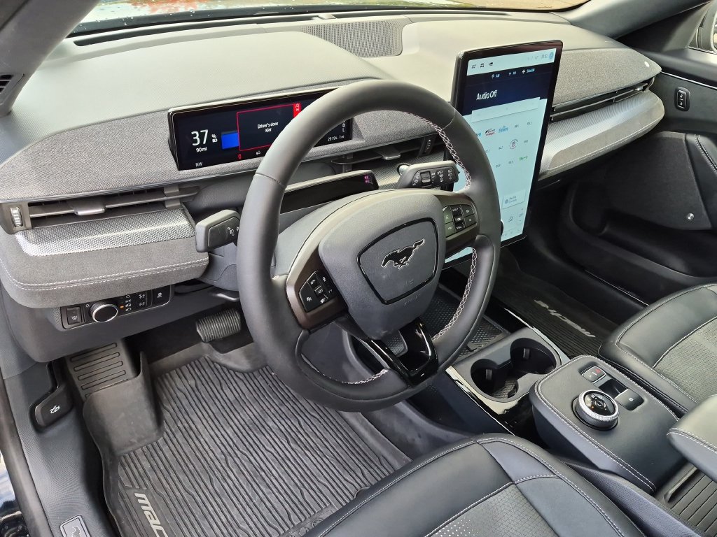 Certified 2023 Ford Mustang Mach-E GT w/ GT Performance Edition AWD/4WD image 19